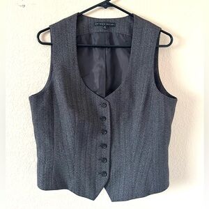 Antonio Melani woman’s vest.